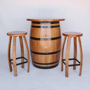alquiler mesas altas y taburetes Barril