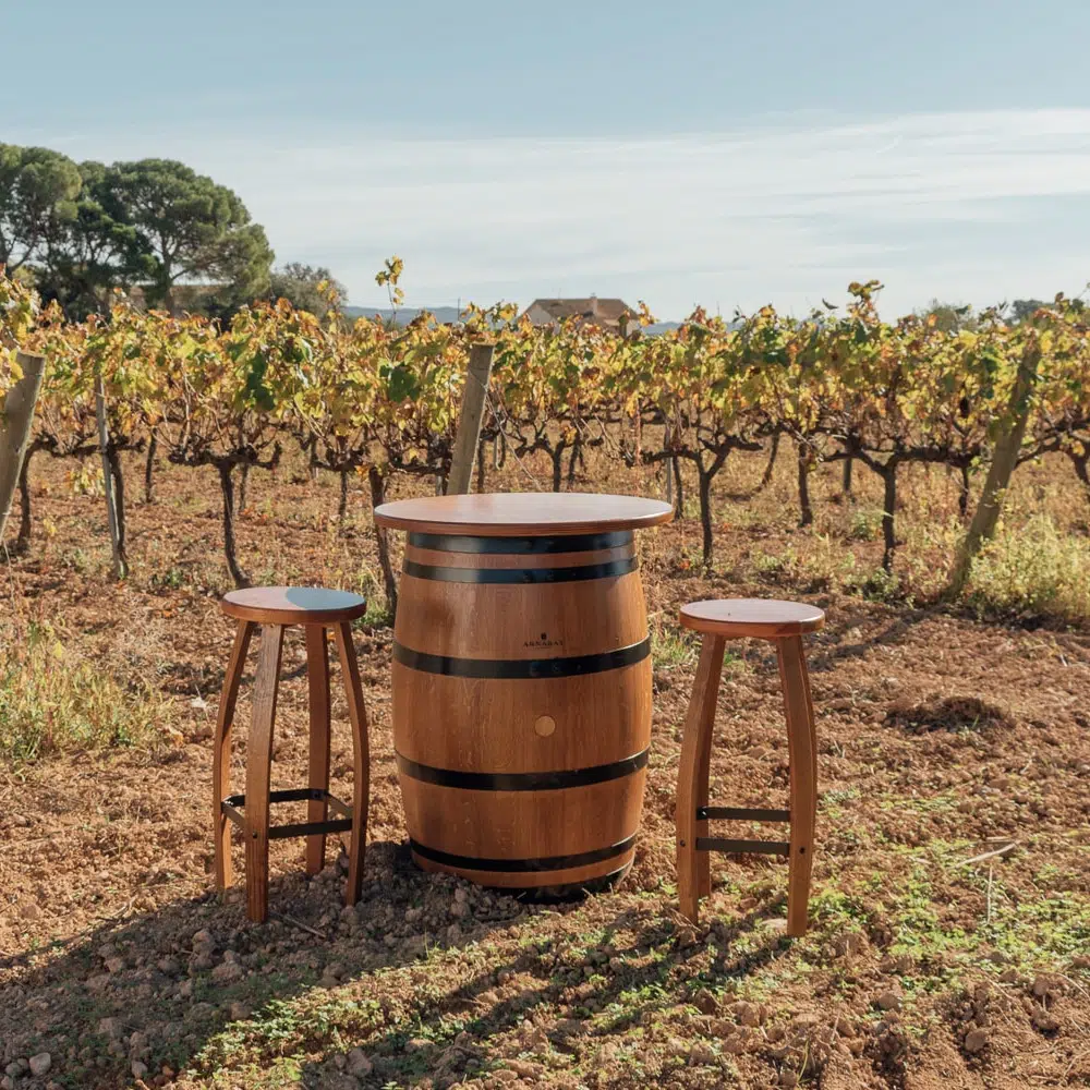 Alquiler Mesas y taburetes barril - Imagen 4